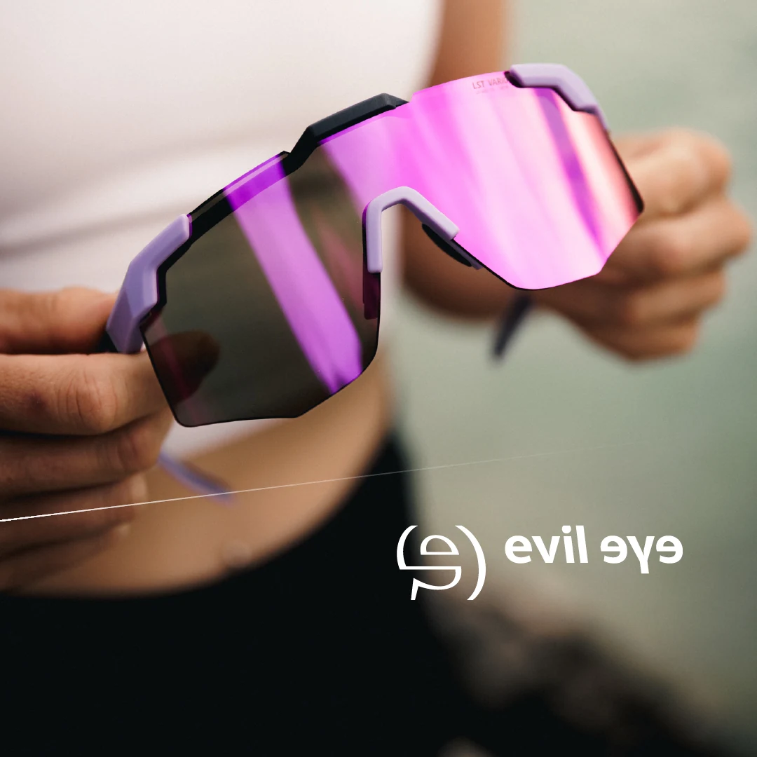 Evil Eye Sportbrillen mit verspiegelten Gläsern im Detail