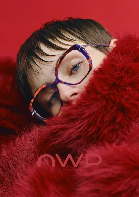 OWP-Fassung mit violett-orangefarbener Front